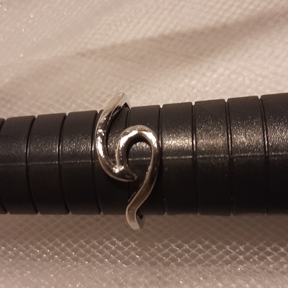 New Silver Seagull Ring - Picture 3 of 3